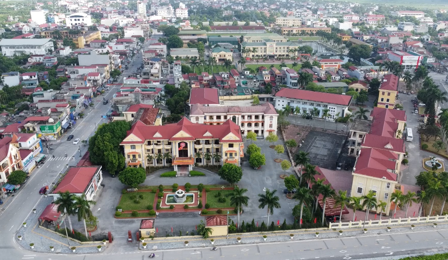 Diện mạo đô thị mới của thị trấn Ninh Giang